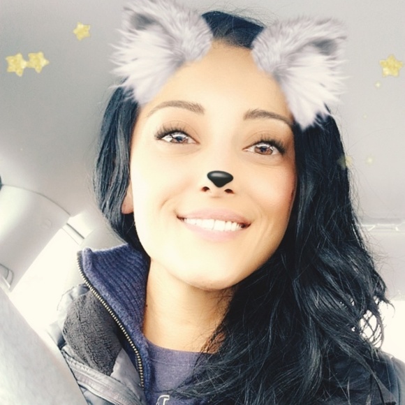 Meet your Posher, Arina - Picture 3 of 3